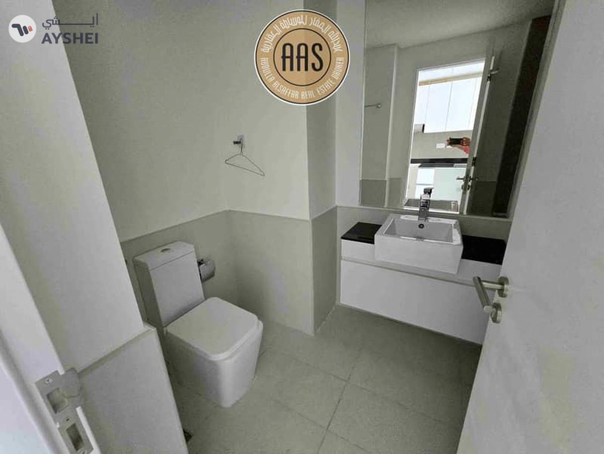 Spacious Studio with Big Balcony in only 40k/yr-4-4