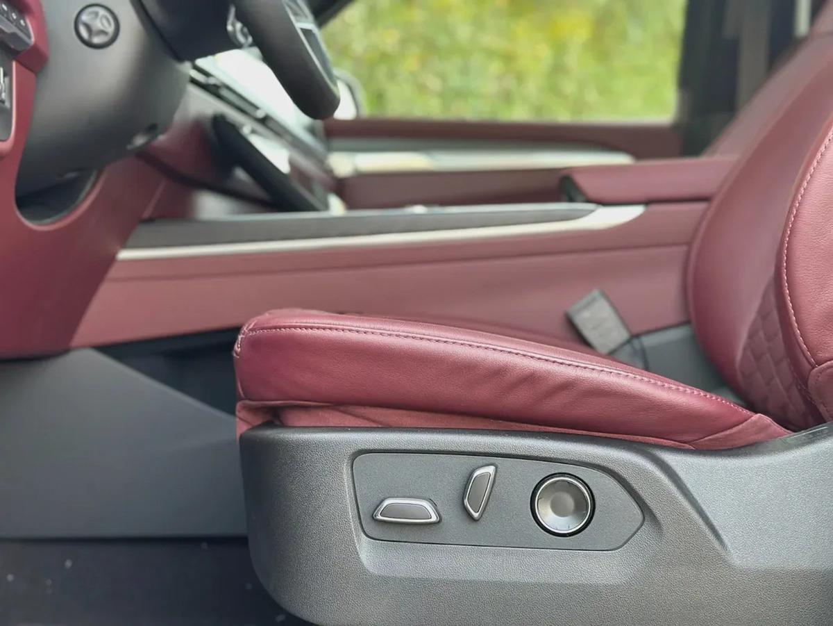 2026 Cadillac Escalade Sport Platinum VIP-13-13