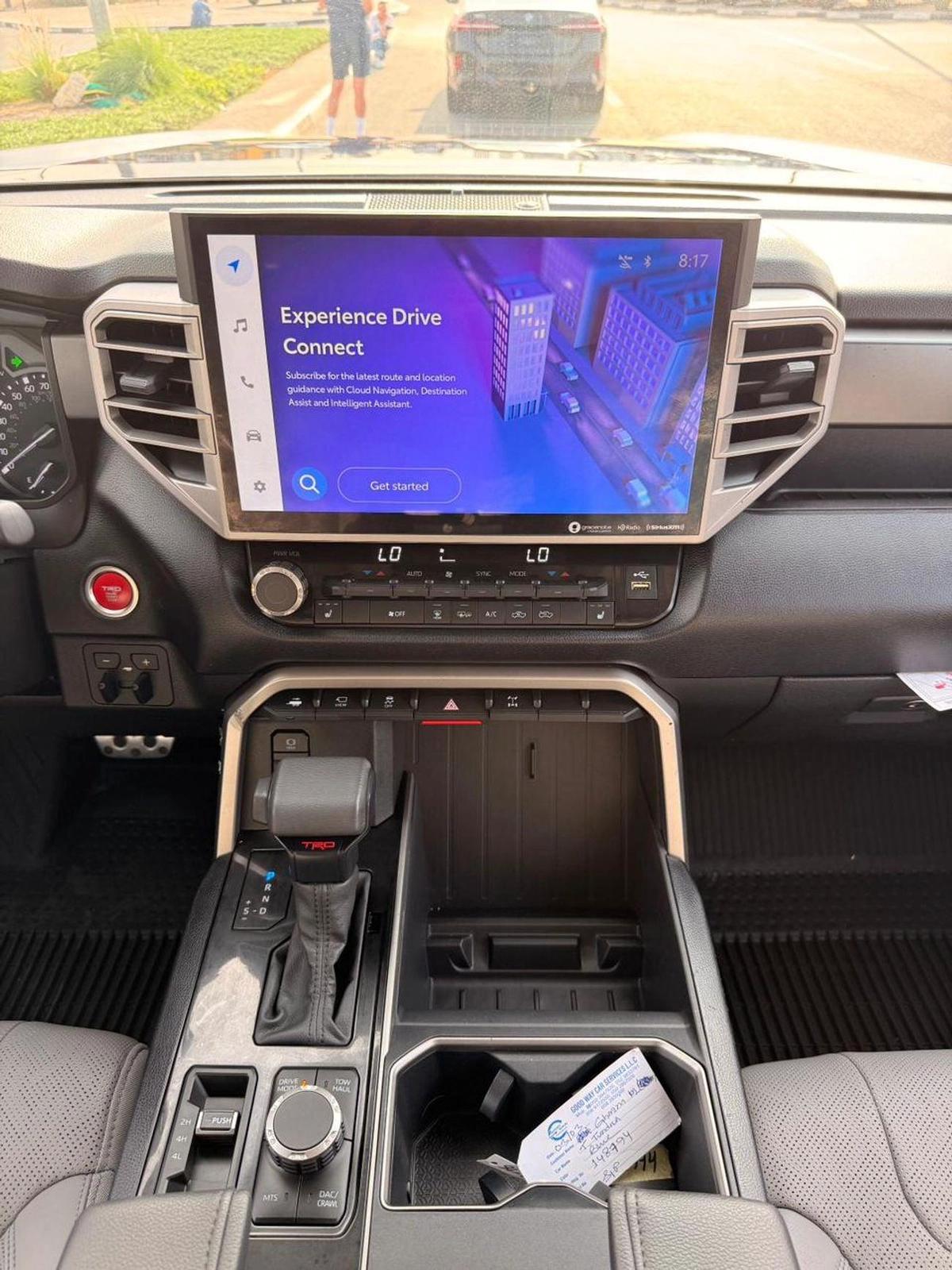 Toyota Tundra Premium option 360 Camera, leather seats 2024-6-6