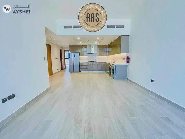 Corner Unit | Chiller Free | Amazing View | Unique layout |