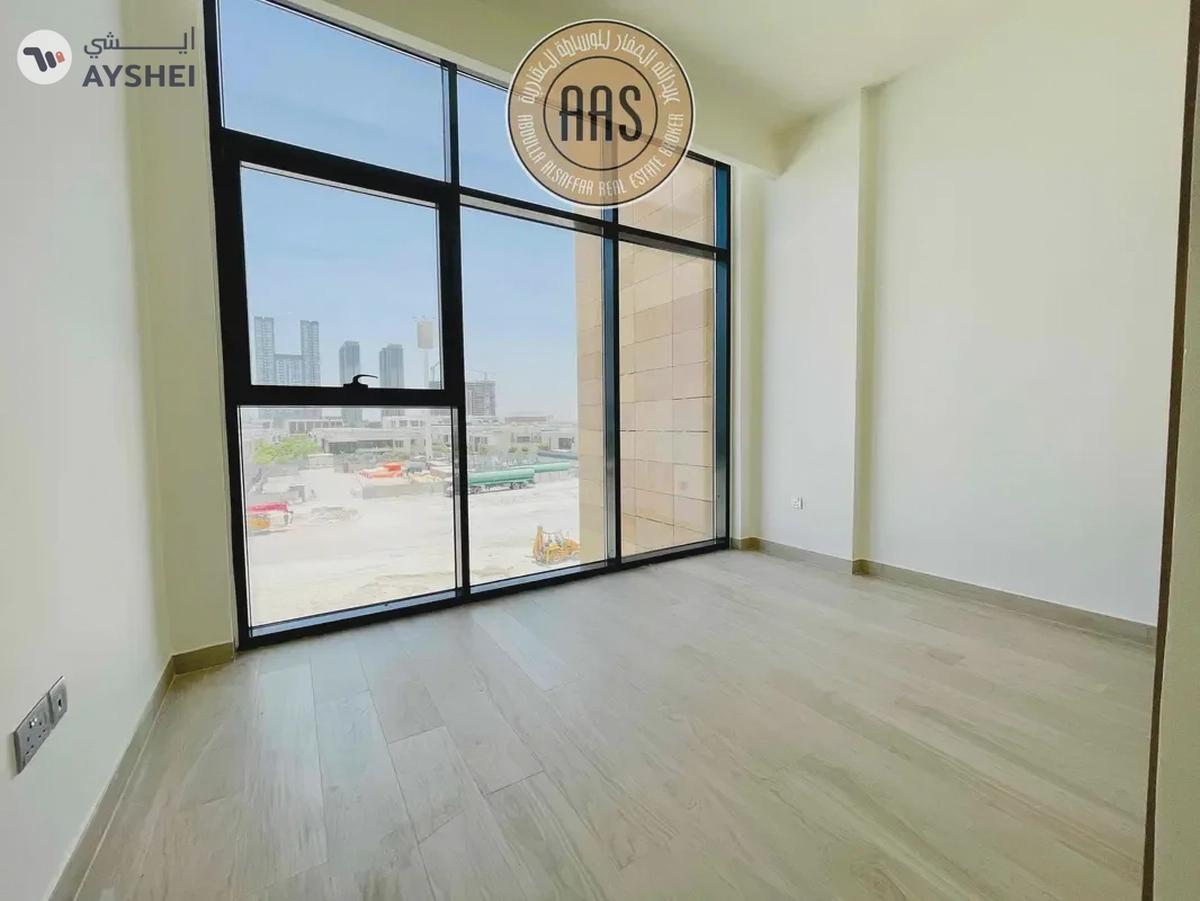 Corner Unit | Chiller Free | Amazing View | Unique layout |-18-18