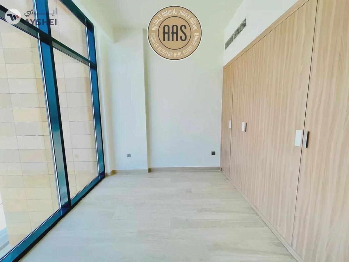 Corner Unit | Chiller Free | Amazing View | Unique layout |-19-19