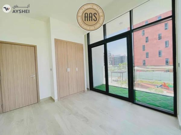 Corner Unit | Chiller Free | Amazing View | Unique layout |