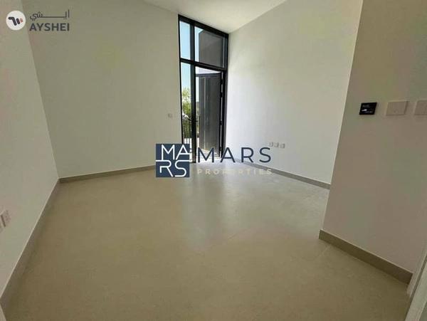 Brand New Middle Unit | Forest Community