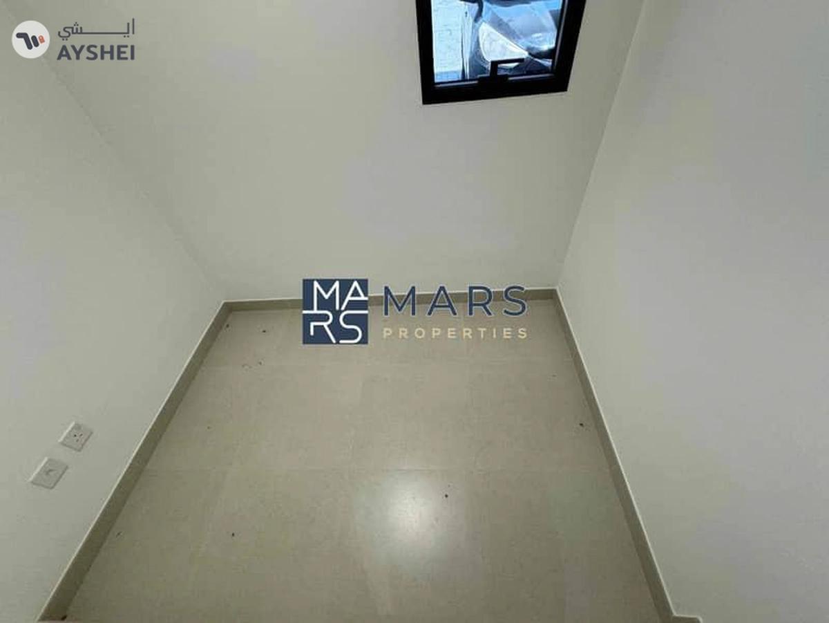 Brand New Middle Unit | Forest Community-20-20