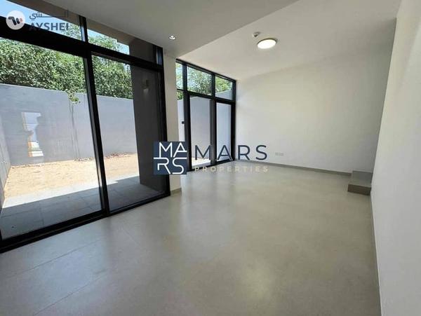 Brand New Middle Unit | Forest Community