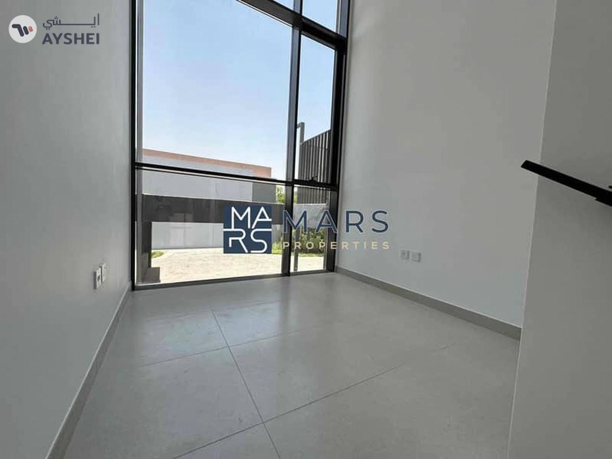 Brand New Middle Unit | Forest Community-1-landscape