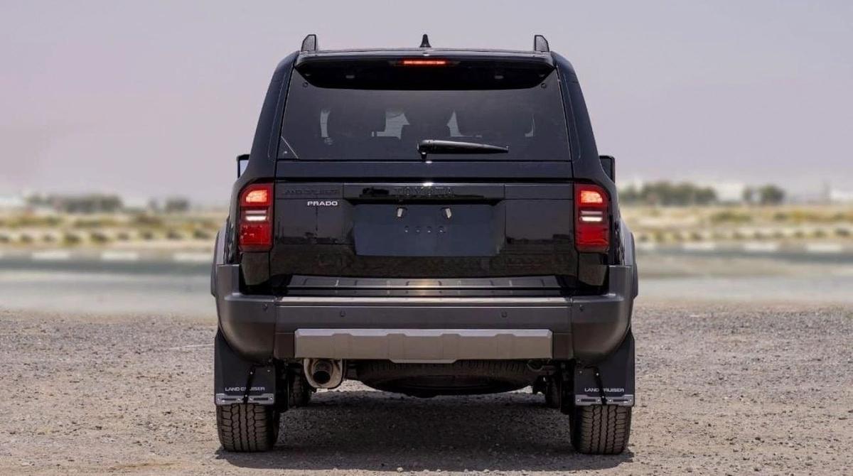 Toyota Prado (LHD) TOYOTA PRADO 250 WX+ LUXURY 2.8D AT MY2025 - black-7-7