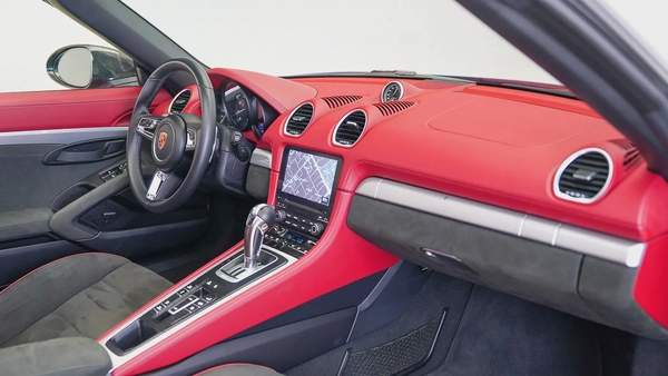 Special Offer | AED 6,919 PM | Warranty 2027, High Option | 718 Spyder 4.0 PDK