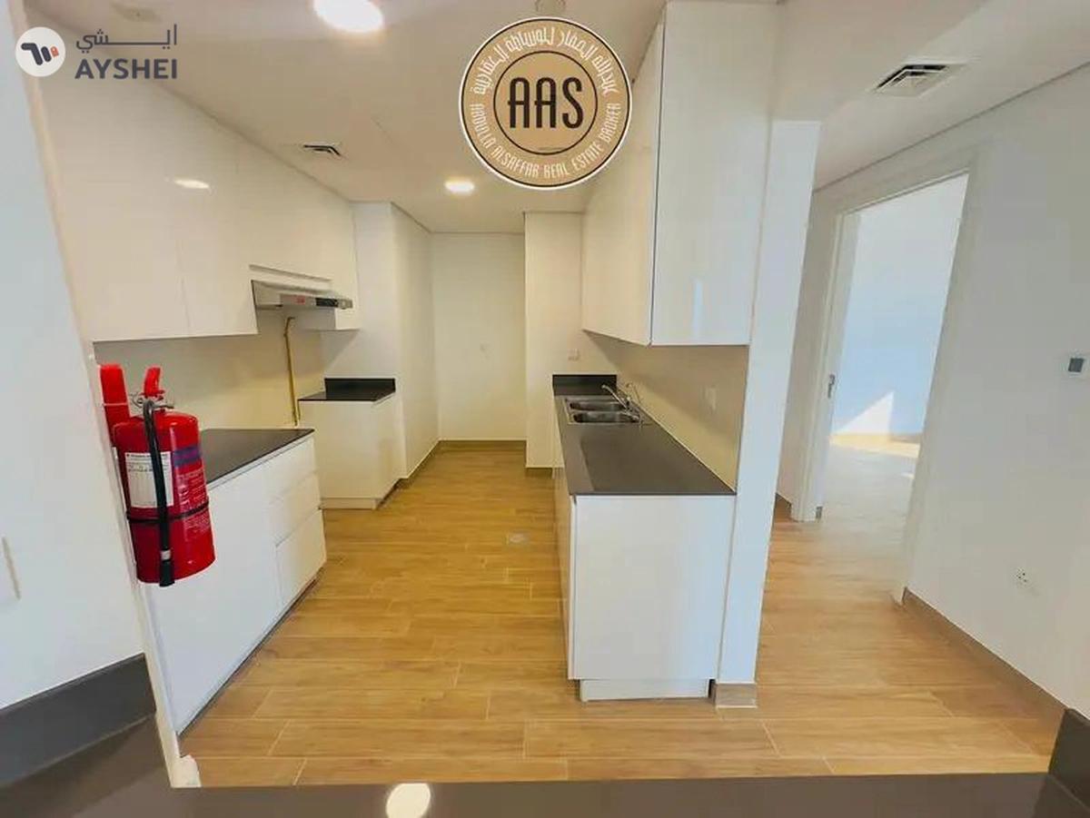 BRAND NEW 3BHK UNFURNISHED FLAT-10-10