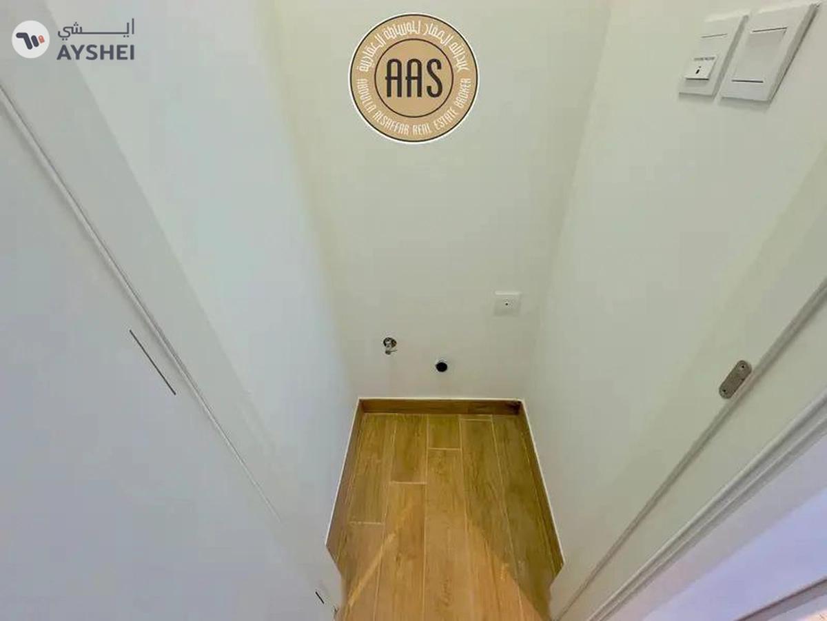 BRAND NEW 3BHK UNFURNISHED FLAT-18-18