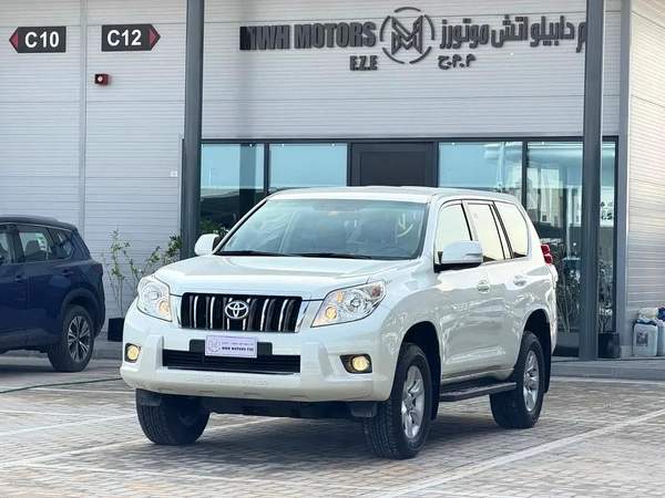Toyota Prado TXL 2.7L Petrol Model 2012 - GCC Specs -Super Clean