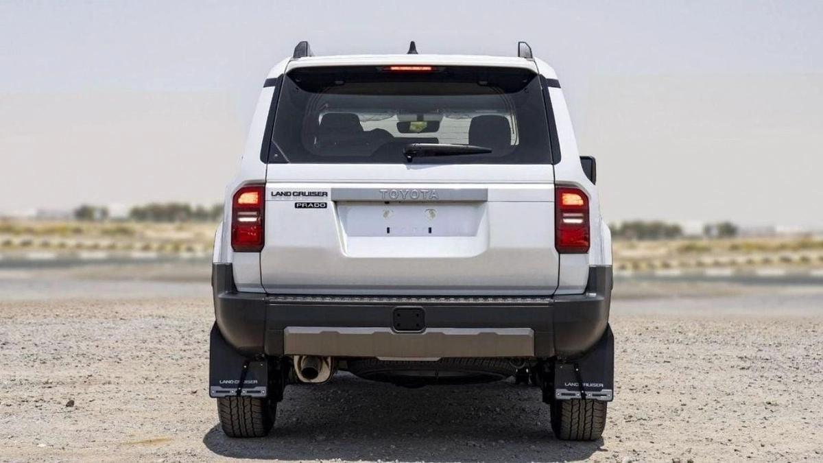Toyota Prado (LHD) TOYOTA PRADO 250 TXL 2.7P AT LIMITED MY2024 – WHITE-6-6
