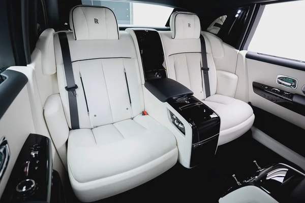 2026 ROLLS ROYCE PHANTOM | GCC | MAIN DEALER WARRANTY AND SERVICE | FULL OPTION