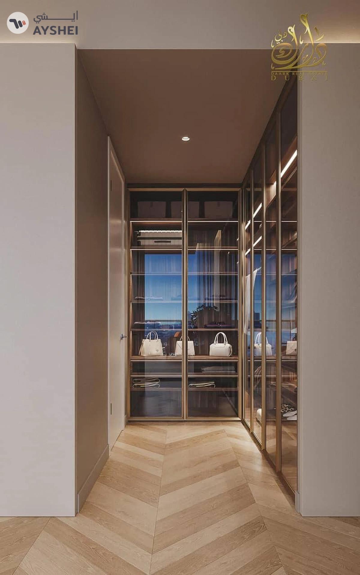 Master Suite_3 Parks Nearby and Park-Front Luxury-20-20