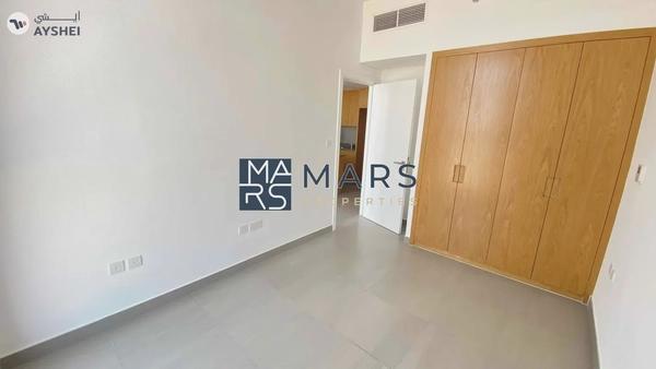 Spacious | Brand new | Open View