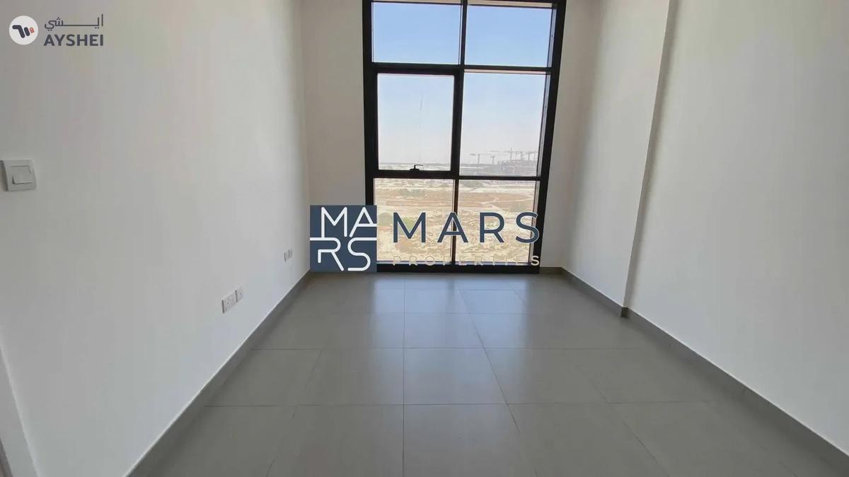 Spacious | Brand new | Open View-17-17