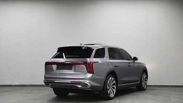 Hongqi E-HS9 | Full Option | 3,250 AED monthly | Registration