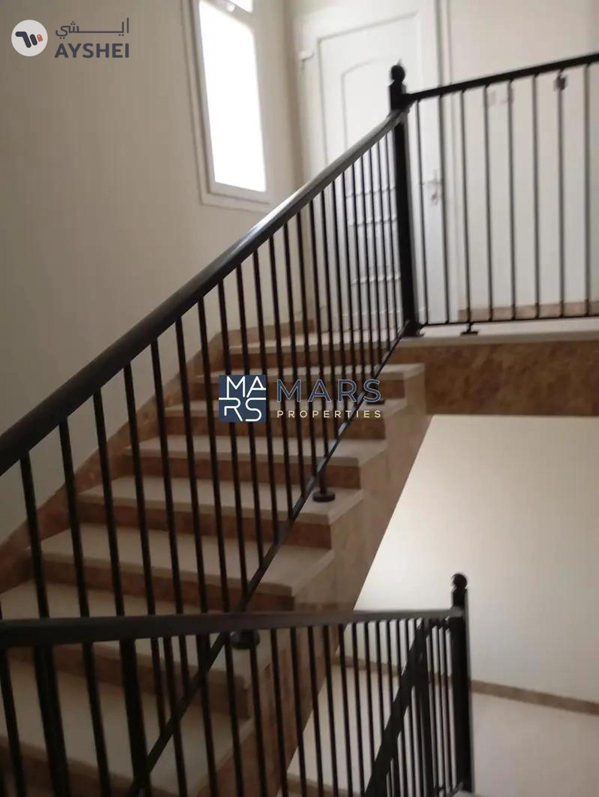 Hoshi, Sharjah-10-10