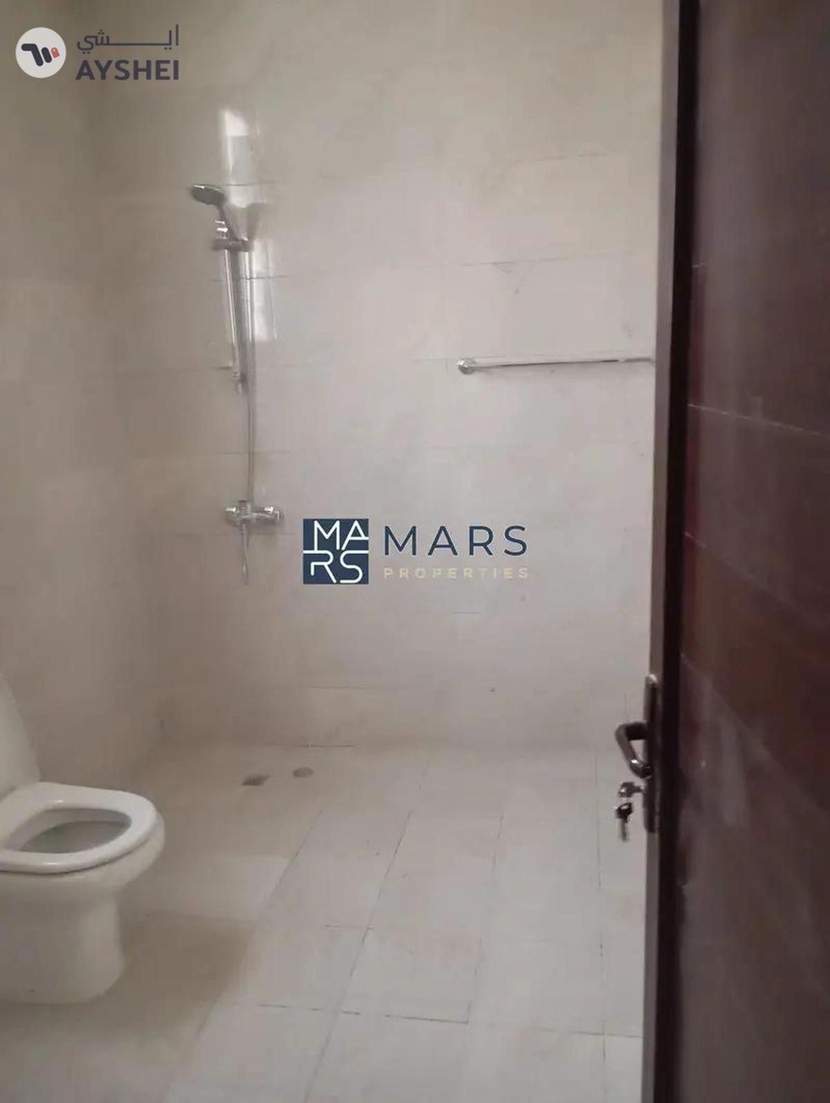 Hoshi, Sharjah-11-11