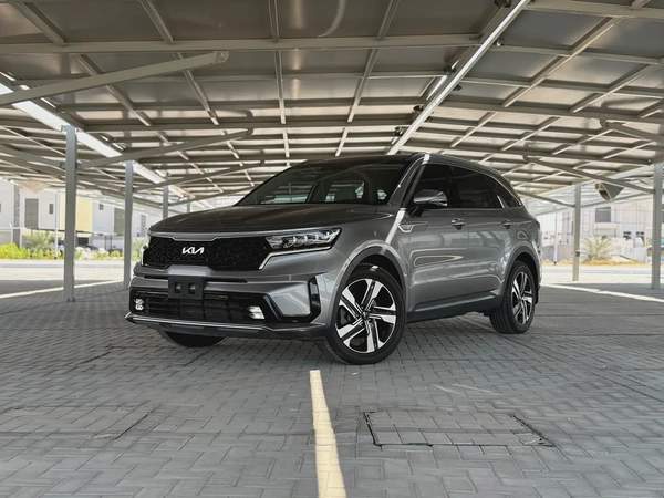 Super clean .. under dealer warranty .. قمه بالنظافه