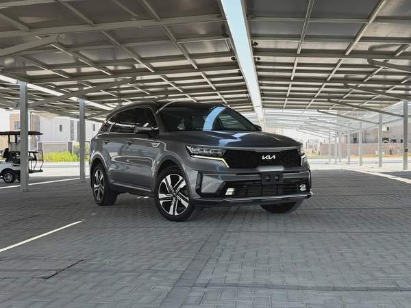 Super clean .. under dealer warranty .. قمه بالنظافه