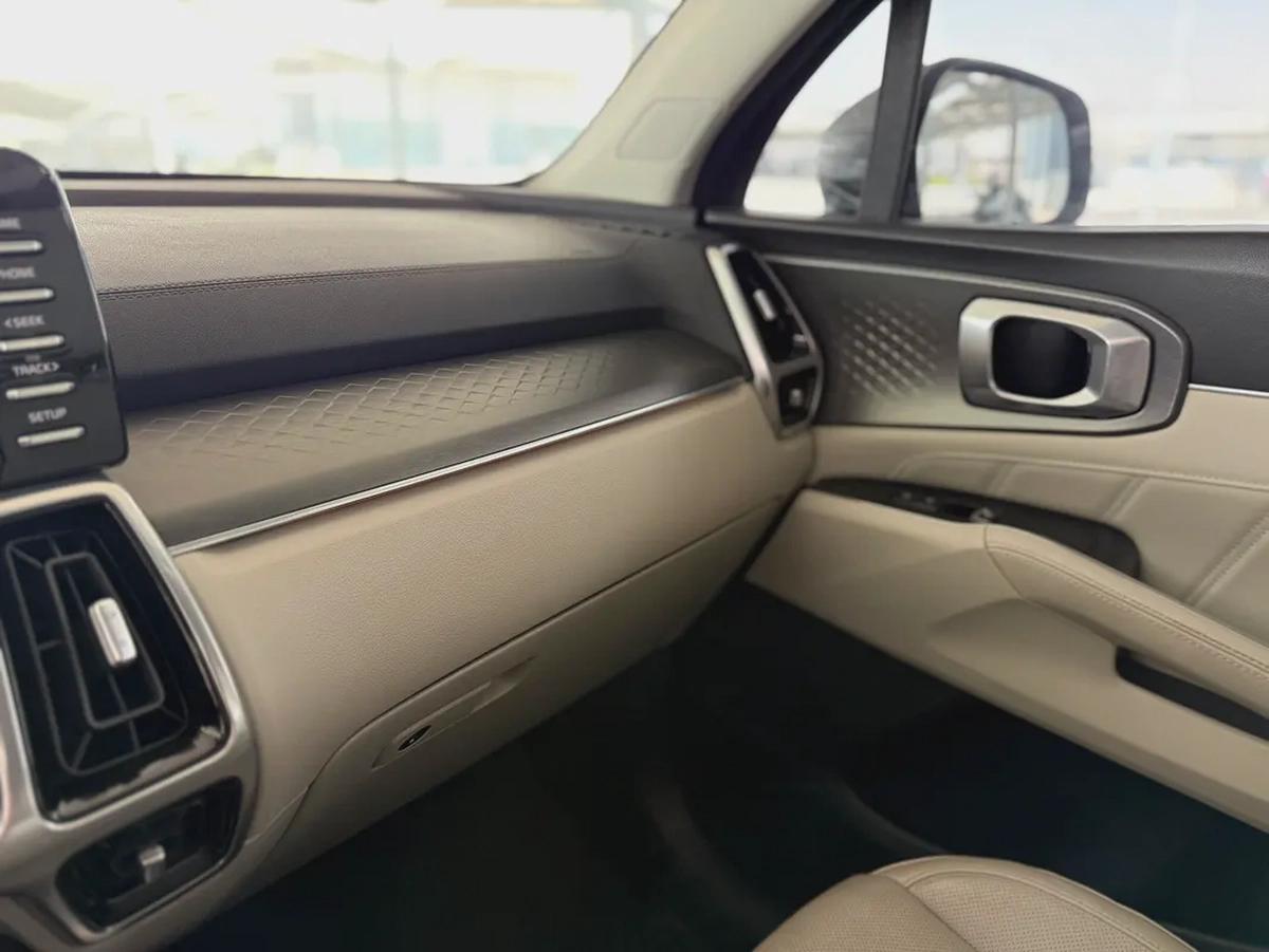 Super clean .. under dealer warranty .. قمه بالنظافه-9-9