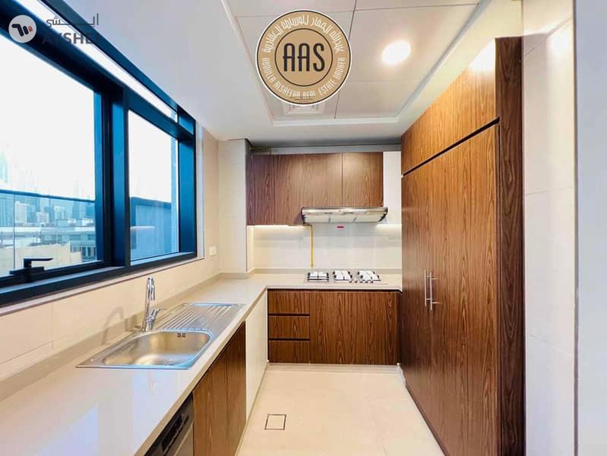 Top Floor || 3 Bedroom Penthouse || Terrace || In 250K Only-16-16