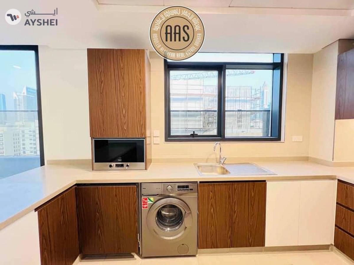 Top Floor || 3 Bedroom Penthouse || Terrace || In 250K Only-20-20