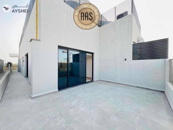 Top Floor || 3 Bedroom Penthouse || Terrace || In 250K Only