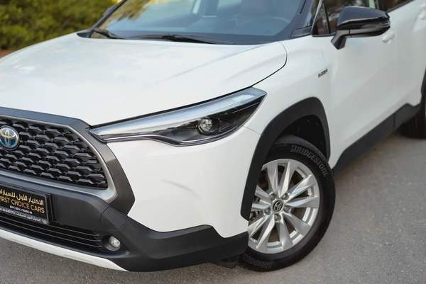 AED 1,229/Month | Crolla Cross GLI | Warranty: Till 29/01/2028 or 100,000km | REF#T20902