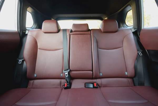 AED 1,229/Month | Crolla Cross GLI | Warranty: Till 29/01/2028 or 100,000km | REF#T20902