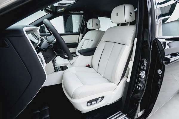 2026 ROLLS ROYCE PHANTOM EWB | GCC | MAIN DEALER WARRANTY SERVICE | VIP REAR SEATS
