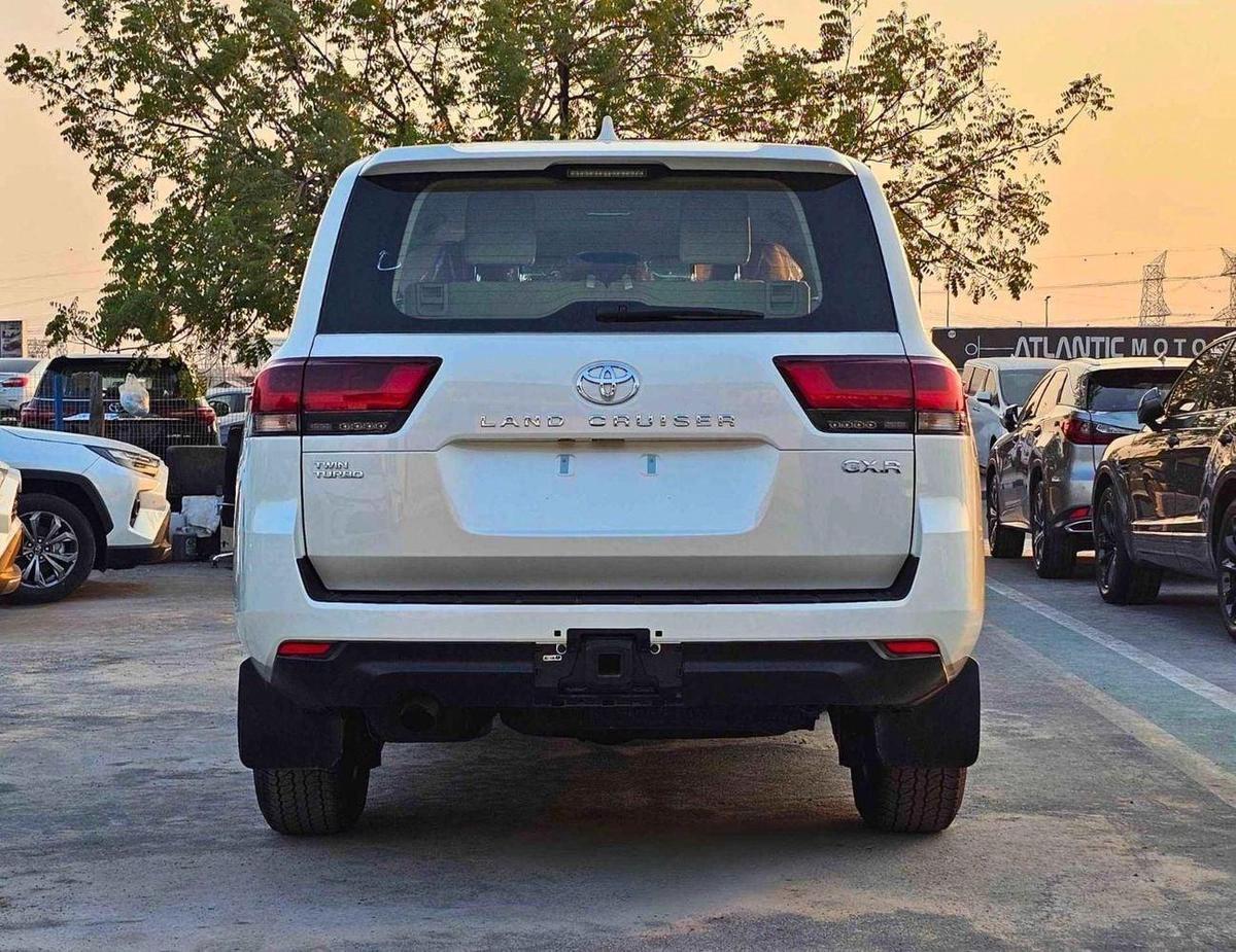 Toyota Land Cruiser GXR TWIN TURBO / 3.5L V6 PETROL / DRIVER PWR SEAT / COOL BOX (CODE # GXR-G)-15-15