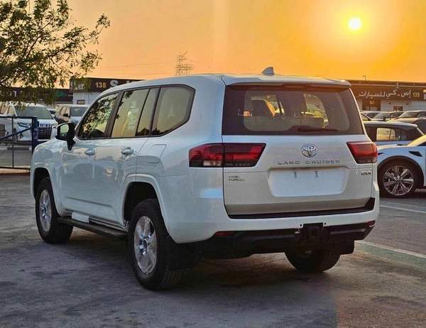 Toyota Land Cruiser GXR TWIN TURBO / 3.5L V6 PETROL / DRIVER PWR SEAT / COOL BOX (CODE # GXR-G)
