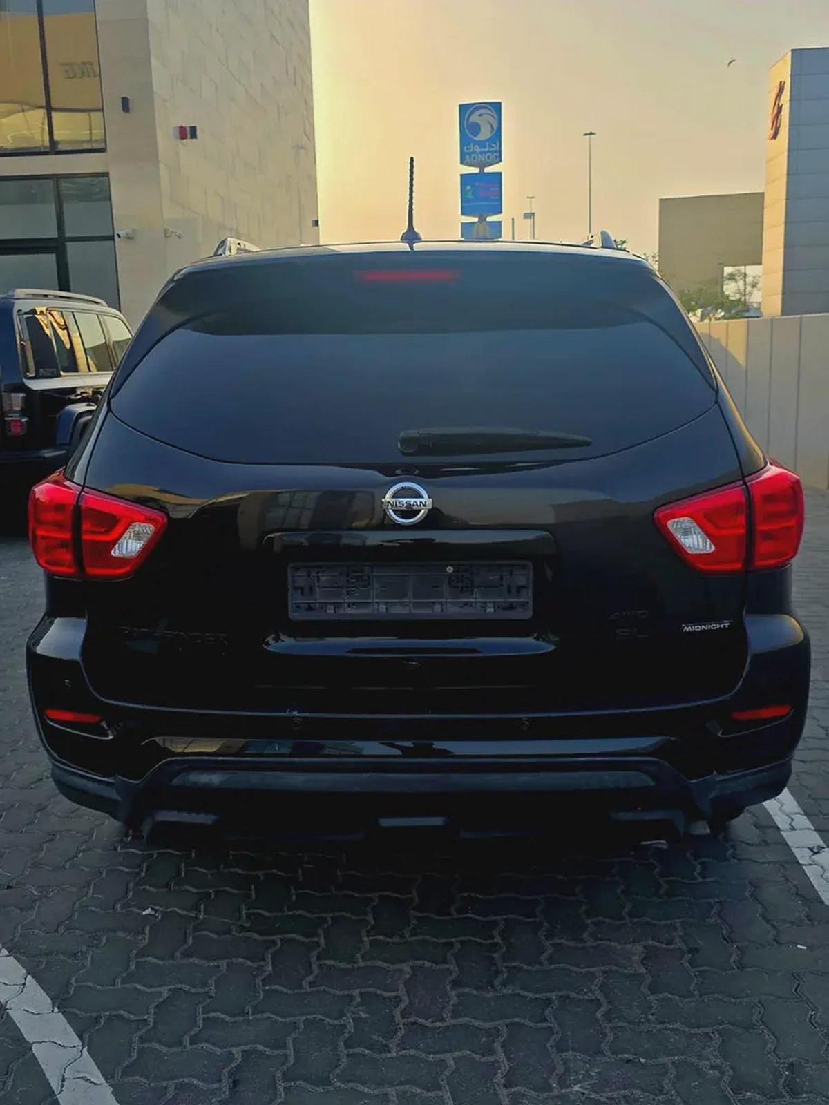 Nissan Pathfinder SL 2018, American Specs - GCC Ready!-5-5