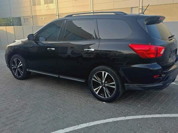 Nissan Pathfinder SL 2018, American Specs - GCC Ready!