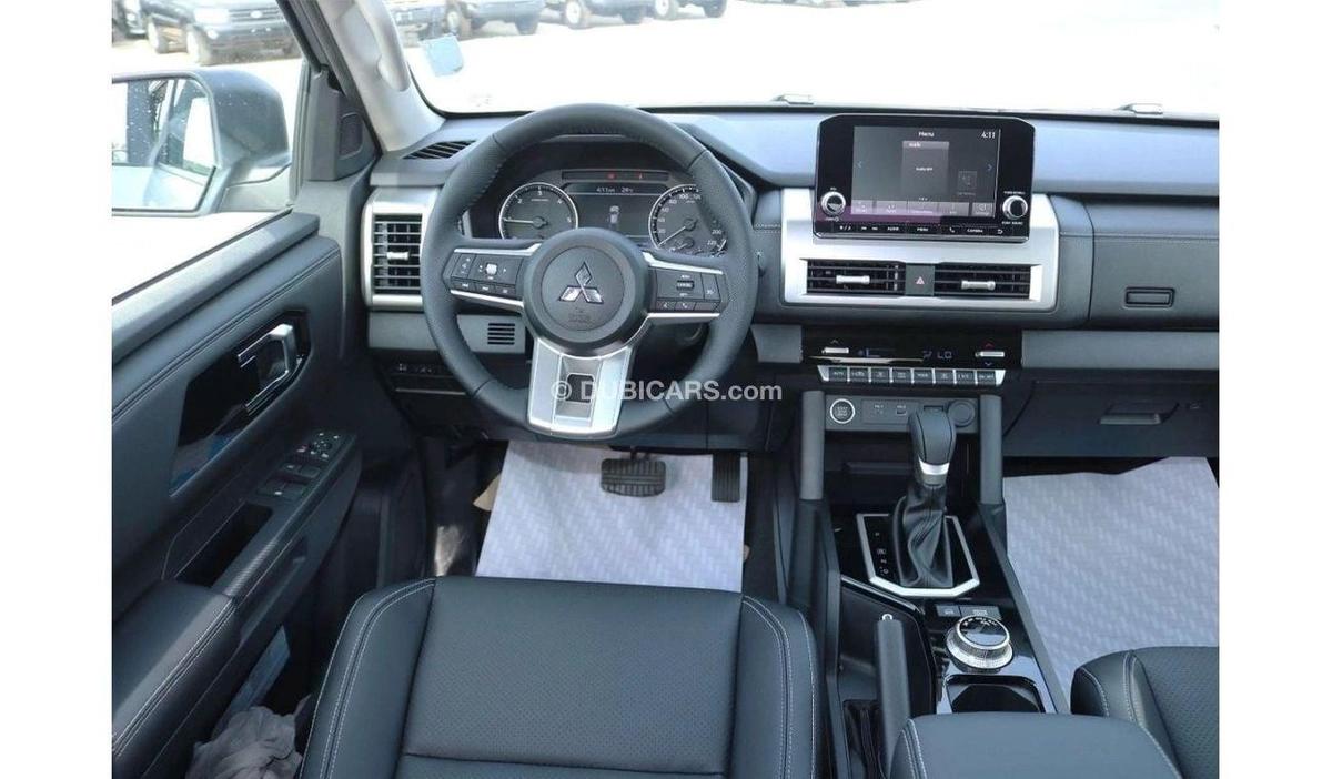 Mitsubishi L200 Mitsubishi L200 sportero 2.4L MY24 for export only-8-8