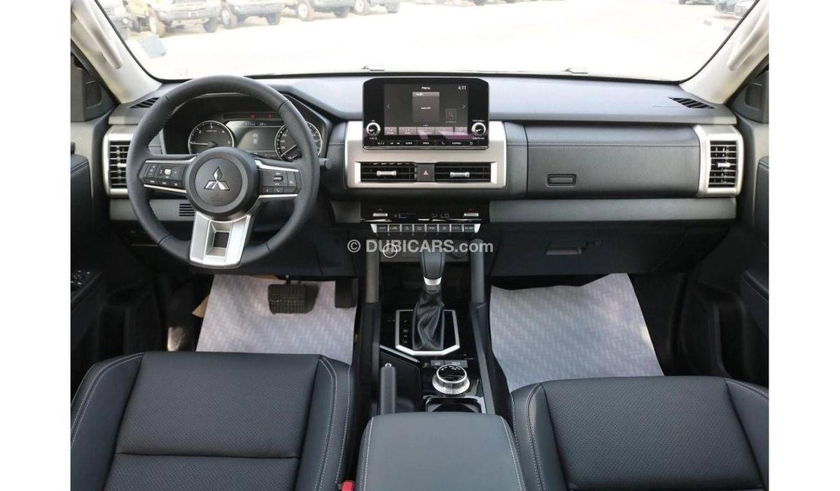 Mitsubishi L200 Mitsubishi L200 sportero 2.4L MY24 for export only-16-16