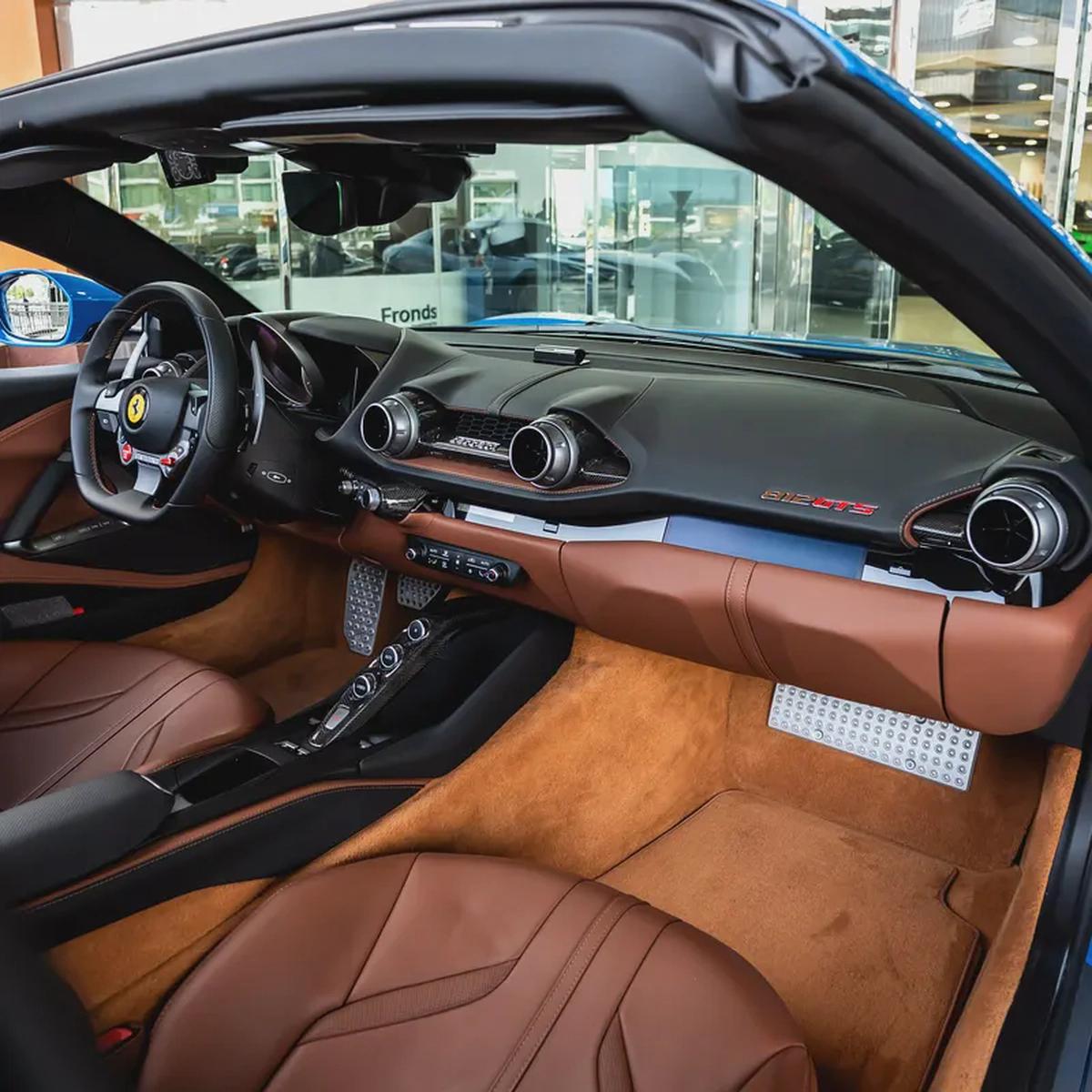 2022 FERRARI 812 GTS DONE ONLY 2300KM-5-5