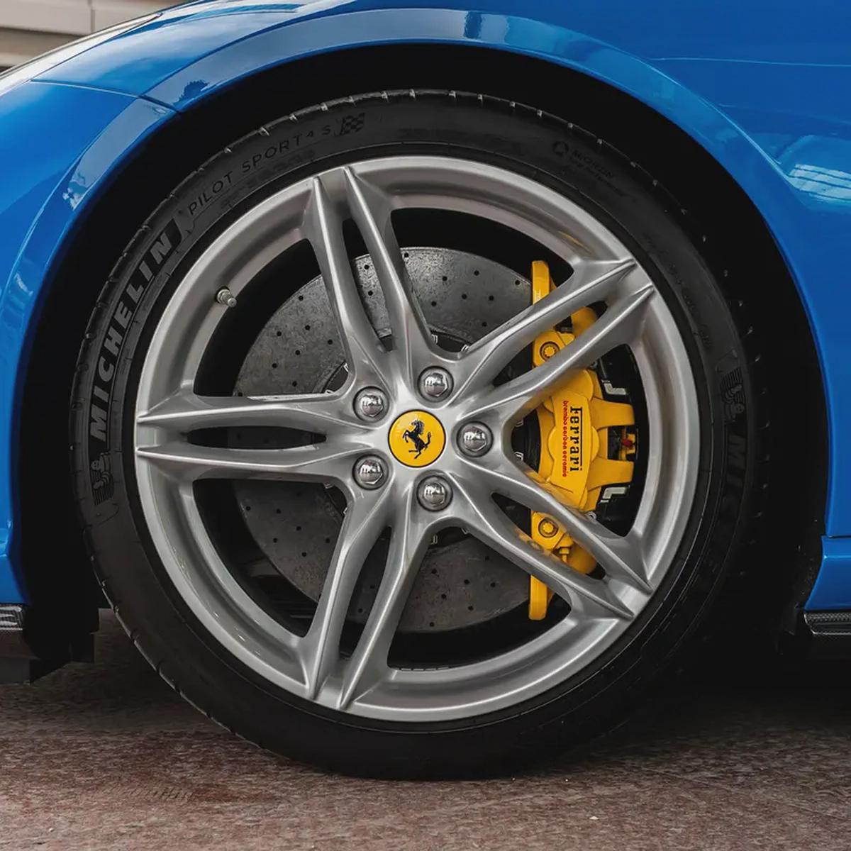 2022 FERRARI 812 GTS DONE ONLY 2300KM-18-18