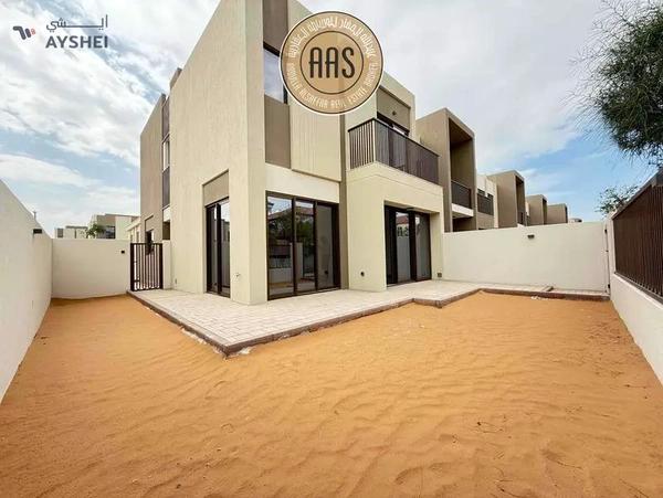 Brand New 4Bedroom Townhouse Villa Available For Rent in La Violeta 1