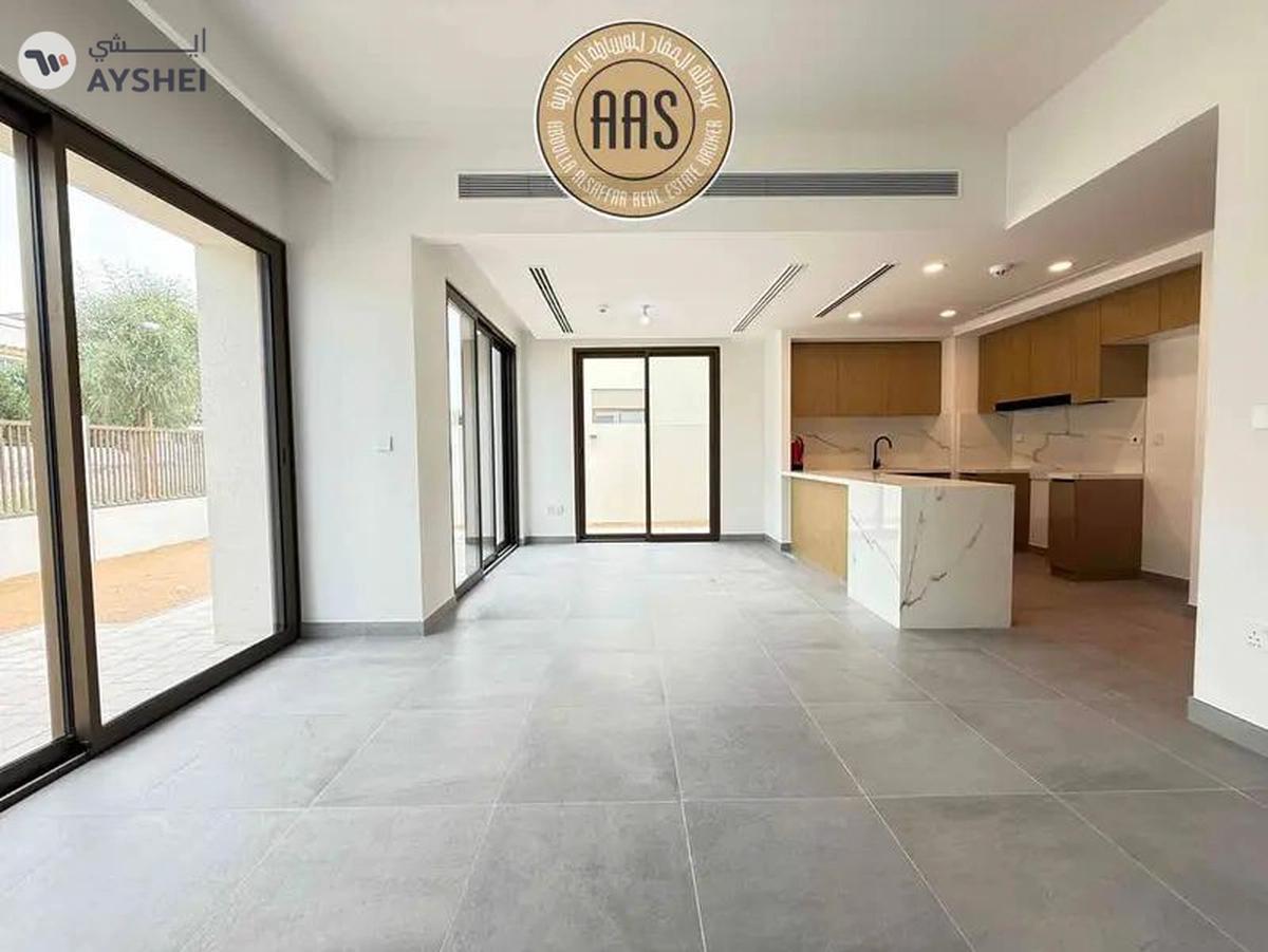 Brand New 4Bedroom Townhouse Villa Available For Rent in La Violeta 1-0-landscape