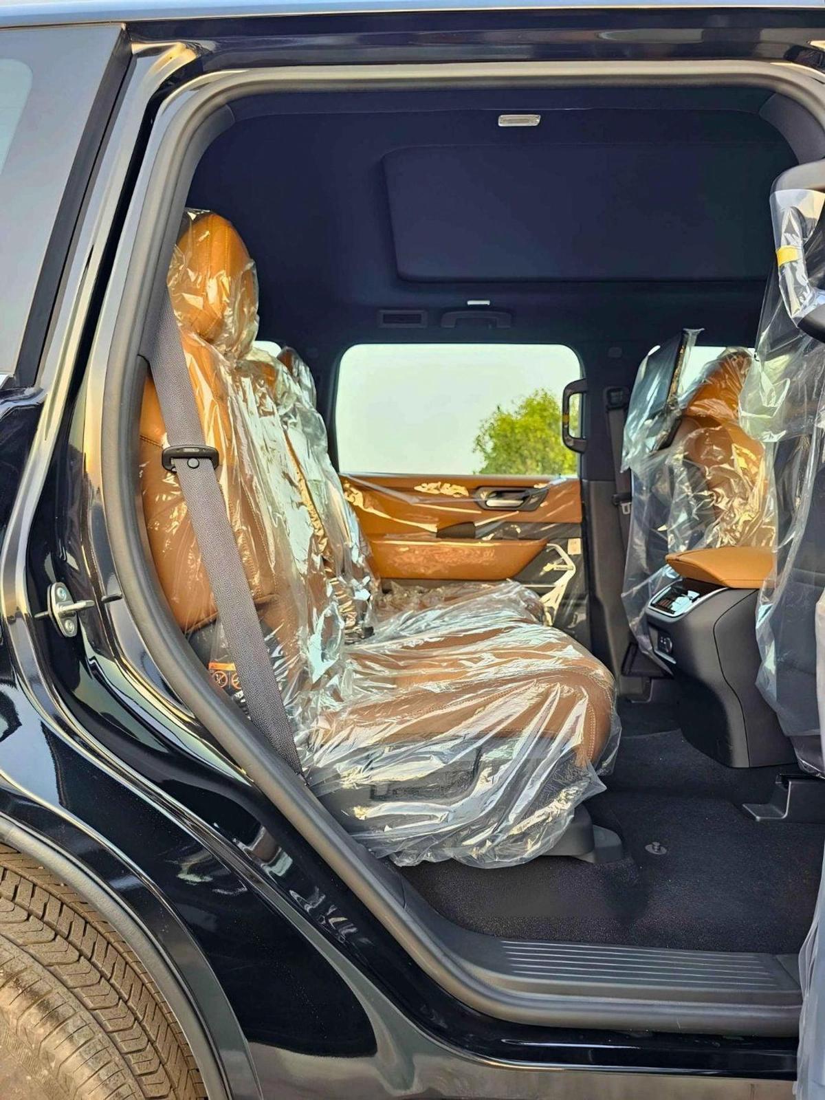 Nissan Patrol SE PLATINUM / 3.8L V6 / PWR SEATS WITH 360* CAMERA / HEADUP DISPLAY / FULL OPTION (CODE # SE PLATINU-10-10