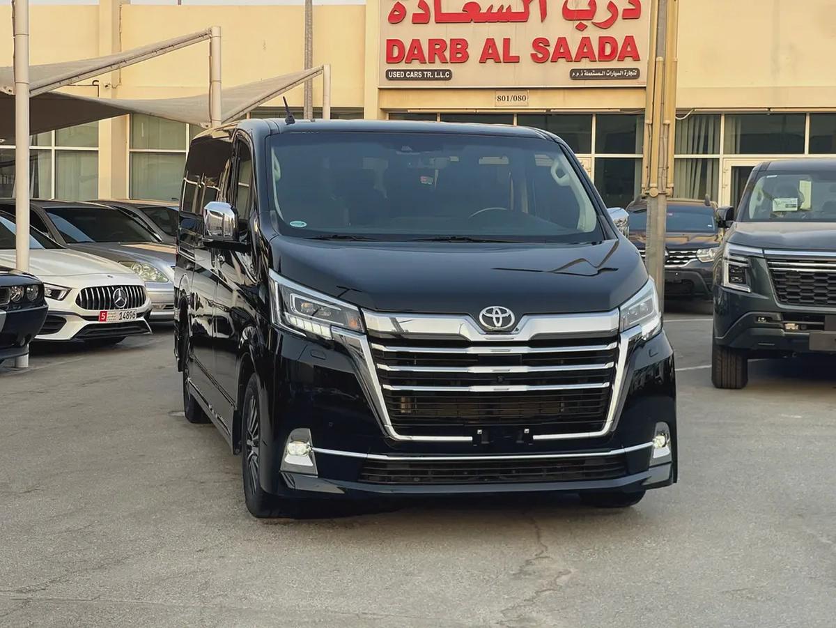 2021 Toyota Granvia Premium GCC Specs - Excellent Condition-0-0