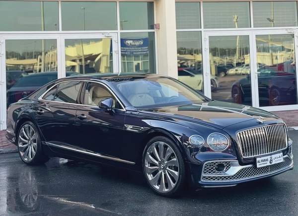Bentley Flying spur V8 2021 fully loaded