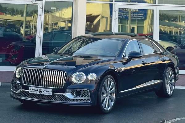 Bentley Flying spur V8 2021 fully loaded