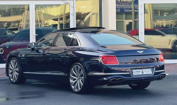 Bentley Flying spur V8 2021 fully loaded