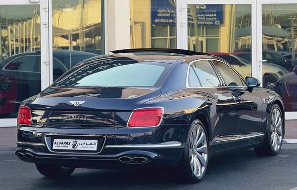 Bentley Flying spur V8 2021 fully loaded