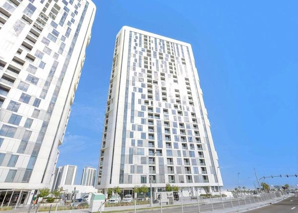 Full Sea View | Spacious 1BR | Prime Location